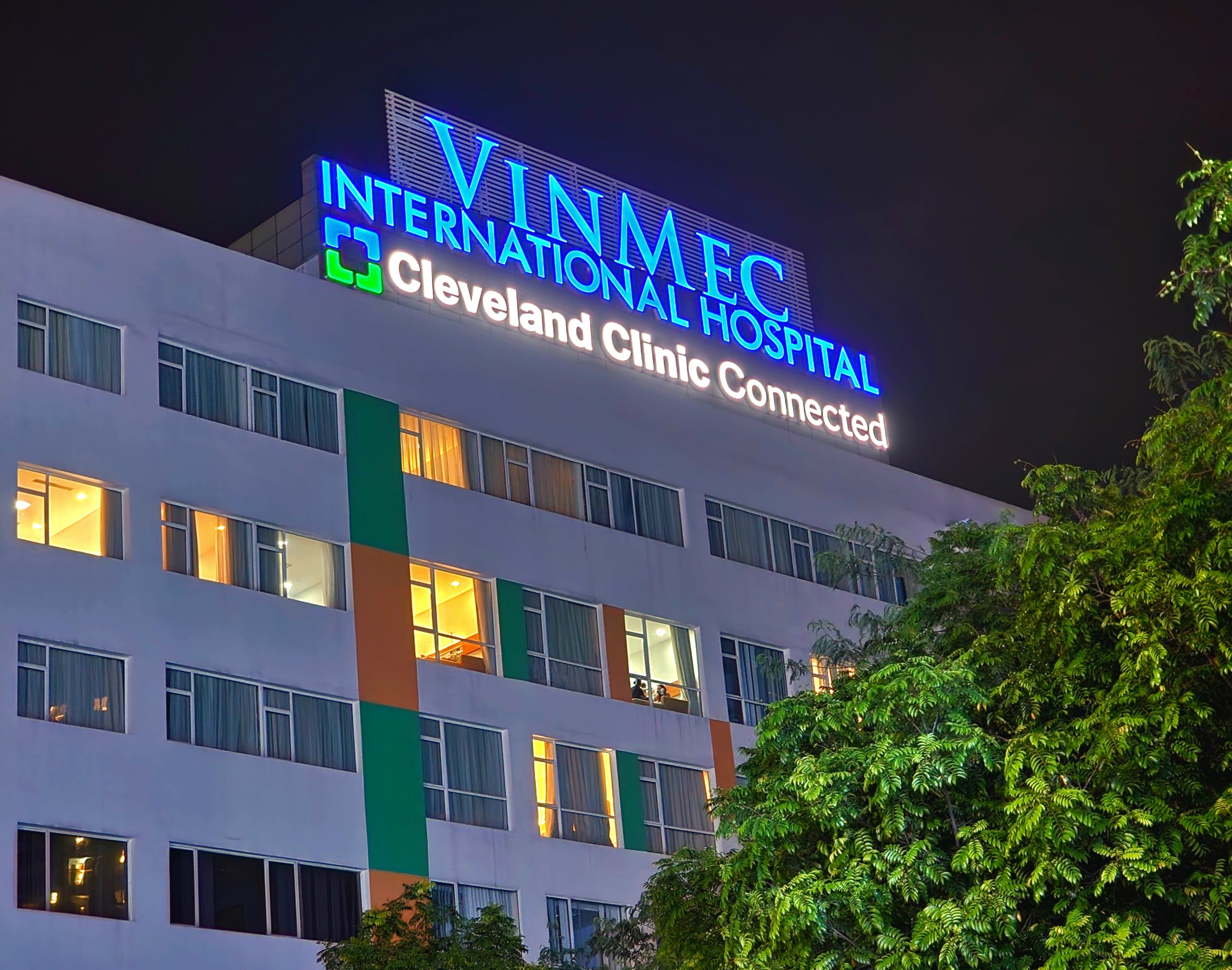Công trình Bệnh viện Vinmec Times City - Quảng Cáo Hùng Sơn